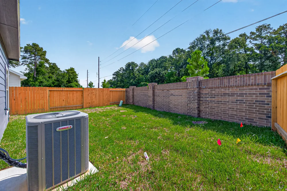 24704 Sonora Crescent Circle — Exterior 9