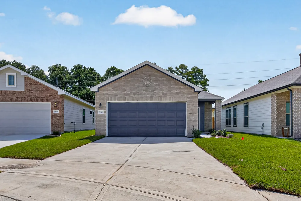 24704 Sonora Crescent Circle — Exterior 2
