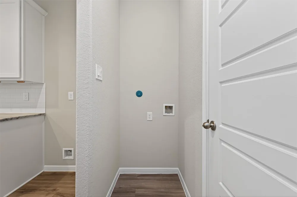 24715 Lago Bay Lane — Inside 7