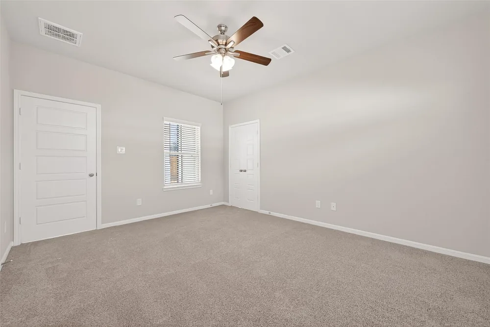 522 Emerald Thicket Lane — Inside 8