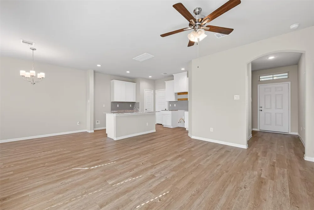 426 Emerald Thicket Lane — Inside 30