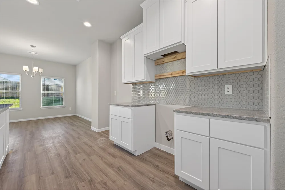 24706 Windward Birch Way Court — Inside 13