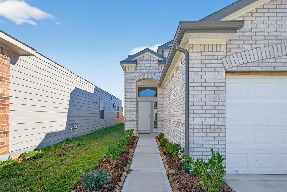 24706 Windward Birch Way Court — Exterior 5