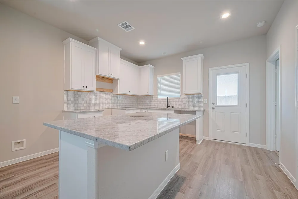 340 Stone Placa Trail — Inside 7