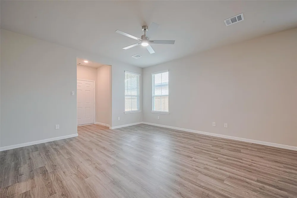 340 Stone Placa Trail — Inside 18