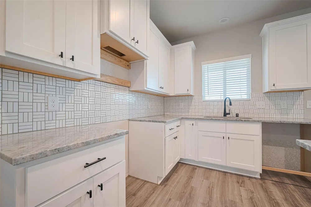 340 Stone Placa Trail — Inside 20