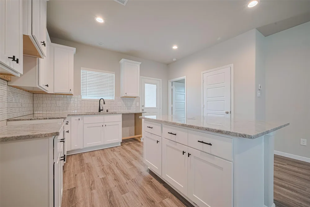 340 Stone Placa Trail — Inside 21