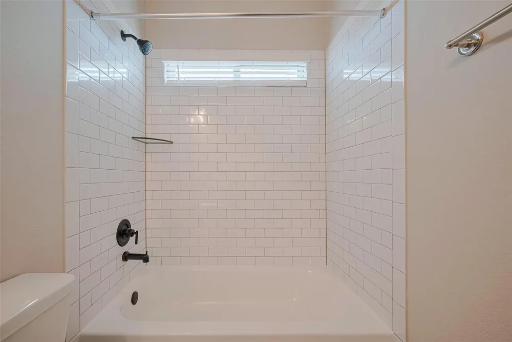 340 Stone Placa Trail — Inside 6