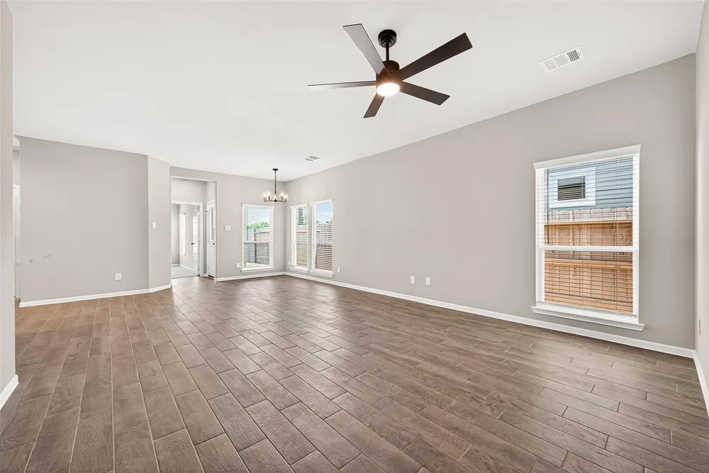 505 Stone Placa Trail — Inside 26