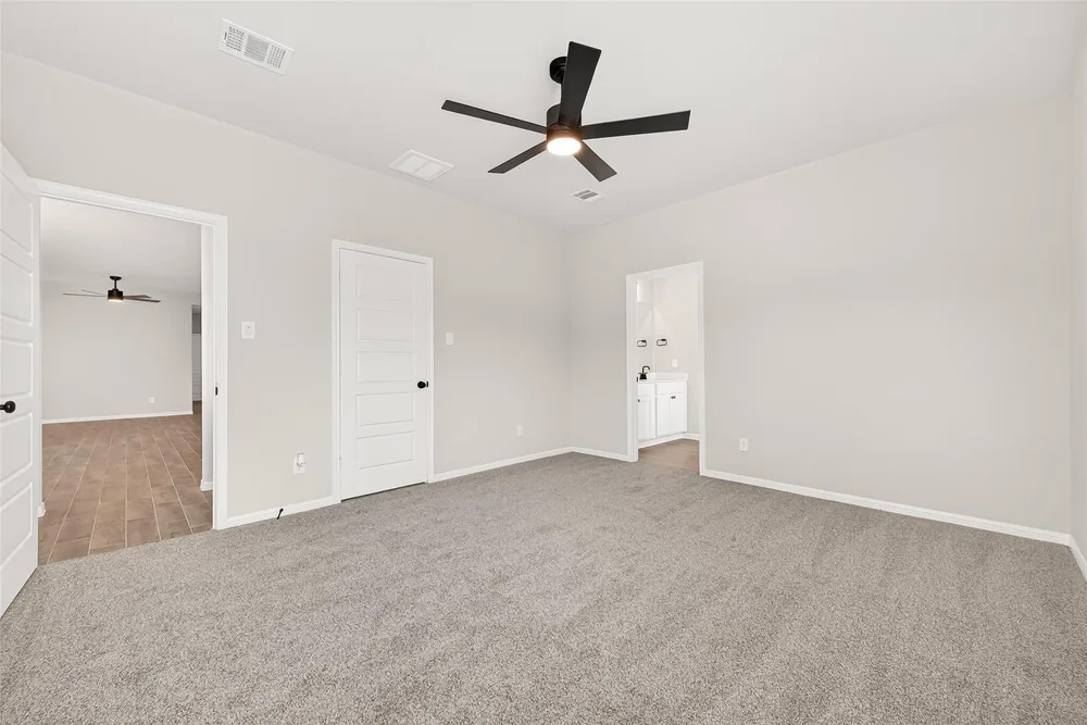 505 Stone Placa Trail — Inside 3