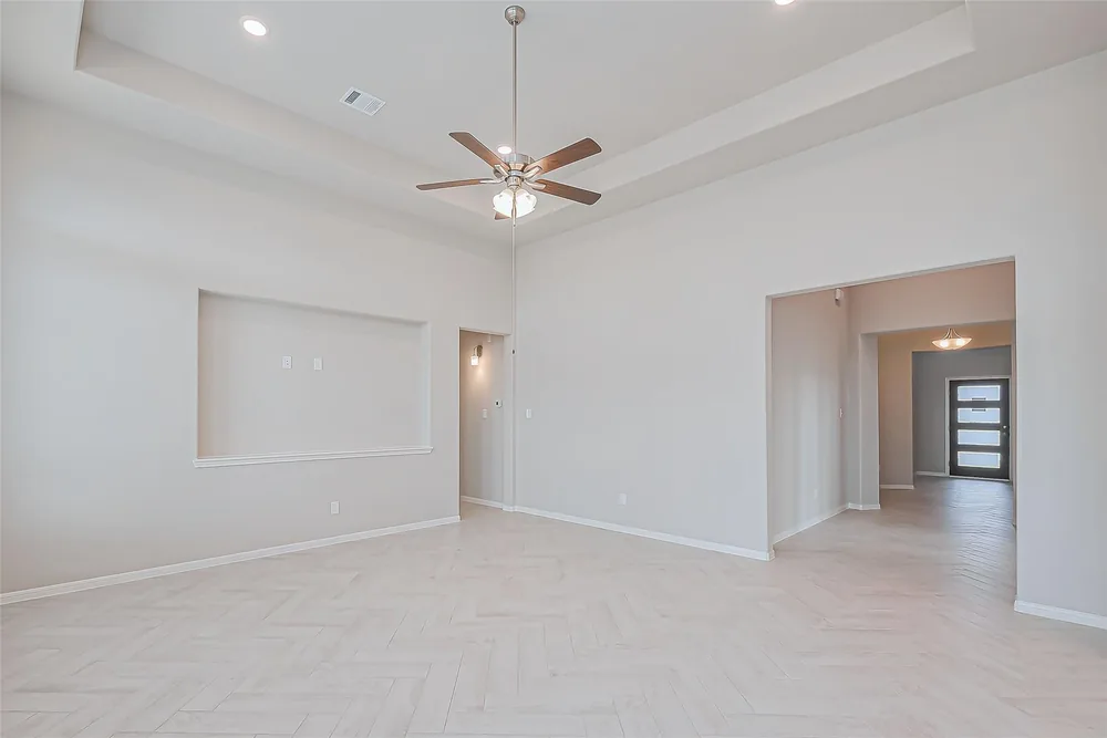 188 Paseo Park Drive — Inside 11