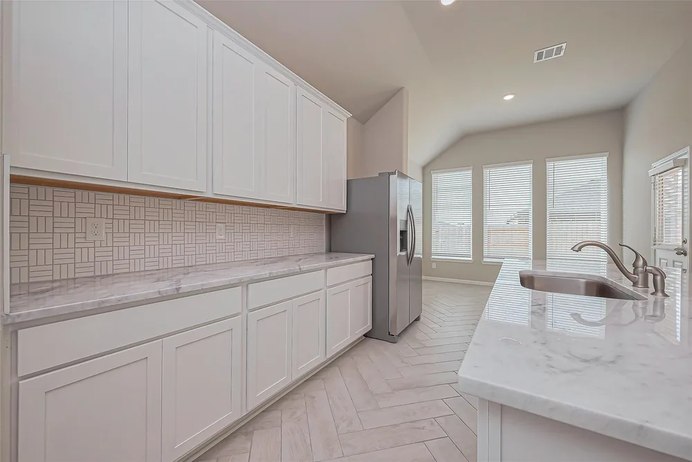 188 Paseo Park Drive — Inside 17