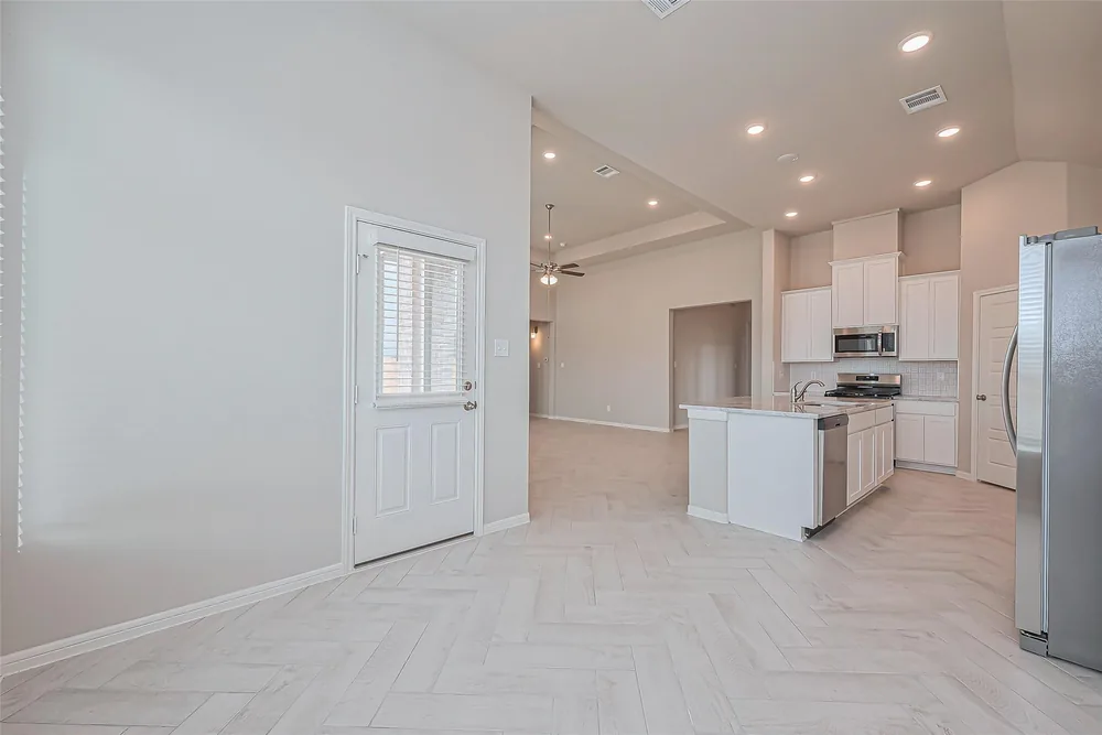 188 Paseo Park Drive — Inside 21