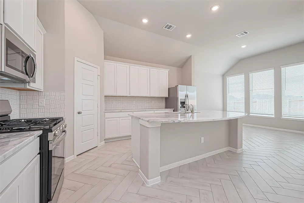188 Paseo Park Drive — Inside 3