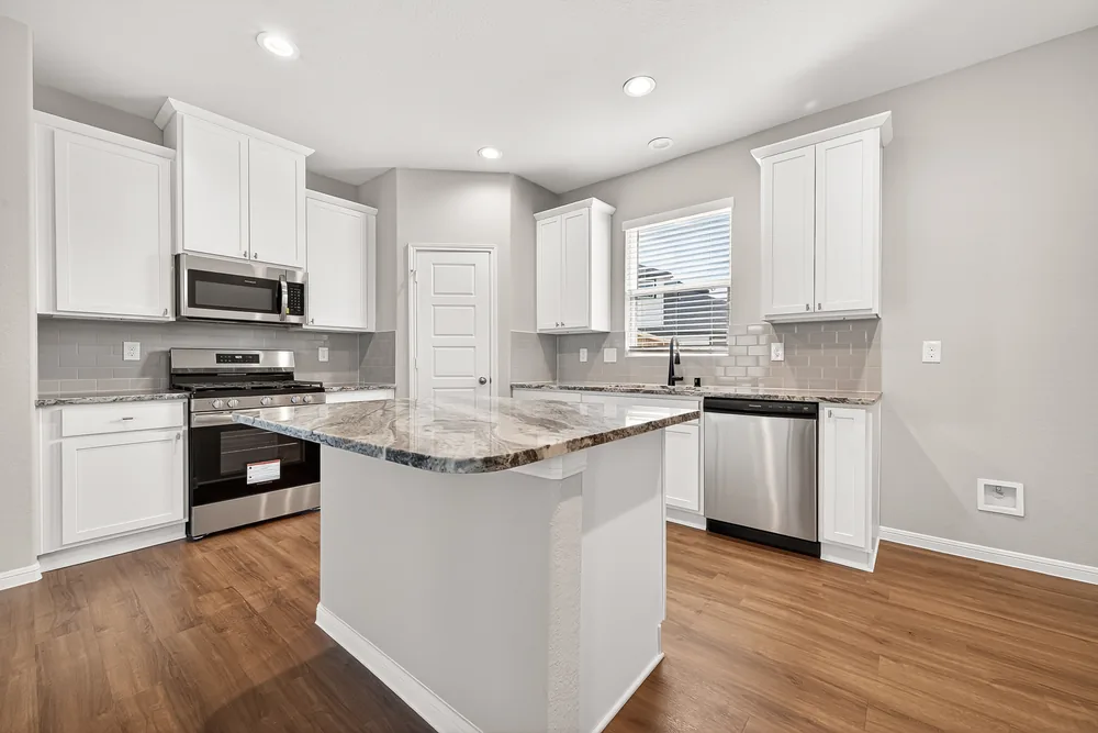 533 Stone Placa Trail — Inside 12