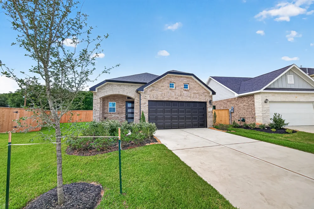 533 Stone Placa Trail — Exterior 4