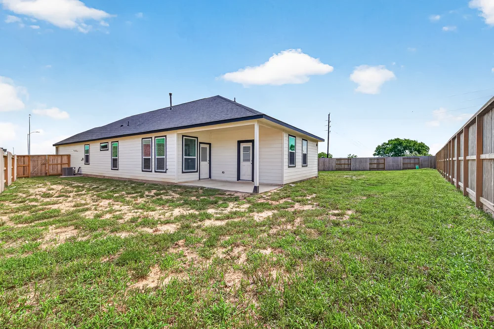 533 Stone Placa Trail — Exterior 6