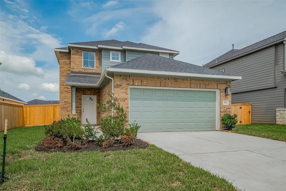 323 Palero Path — Exterior 2