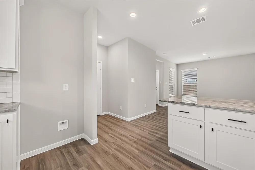 304 Palero Path — Inside 13