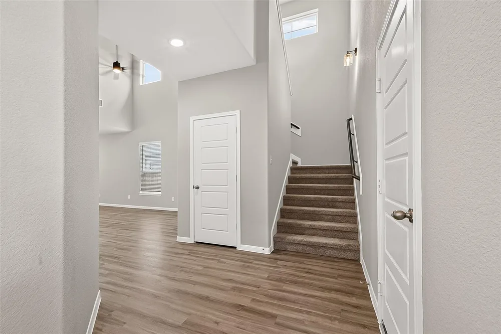 304 Palero Path — Inside 16