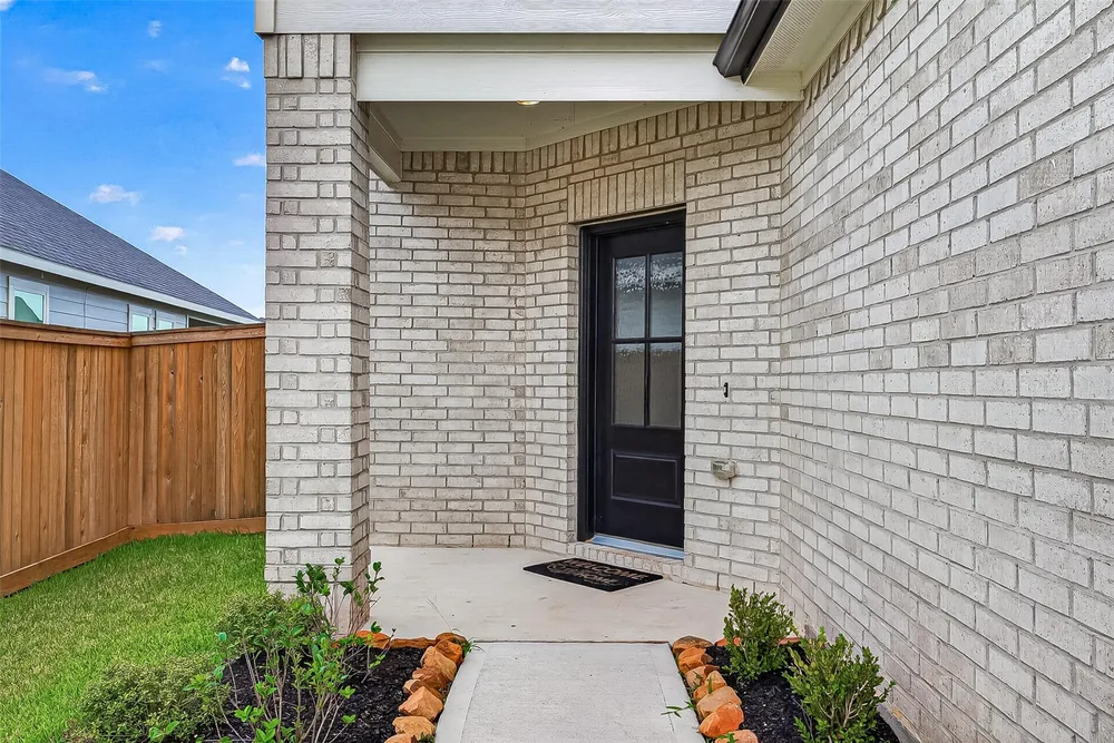 304 Palero Path — Exterior 4