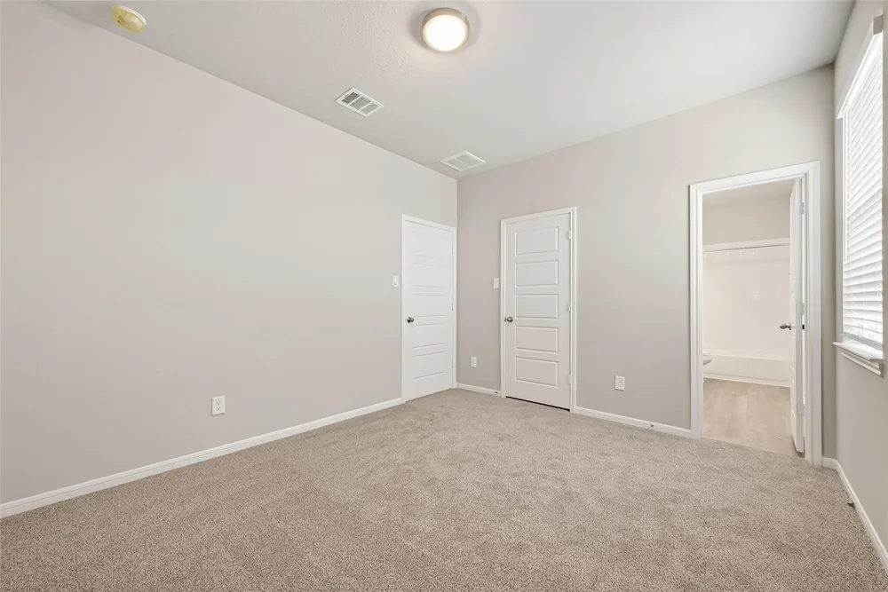 469 Stone Placa Trail — Inside 14