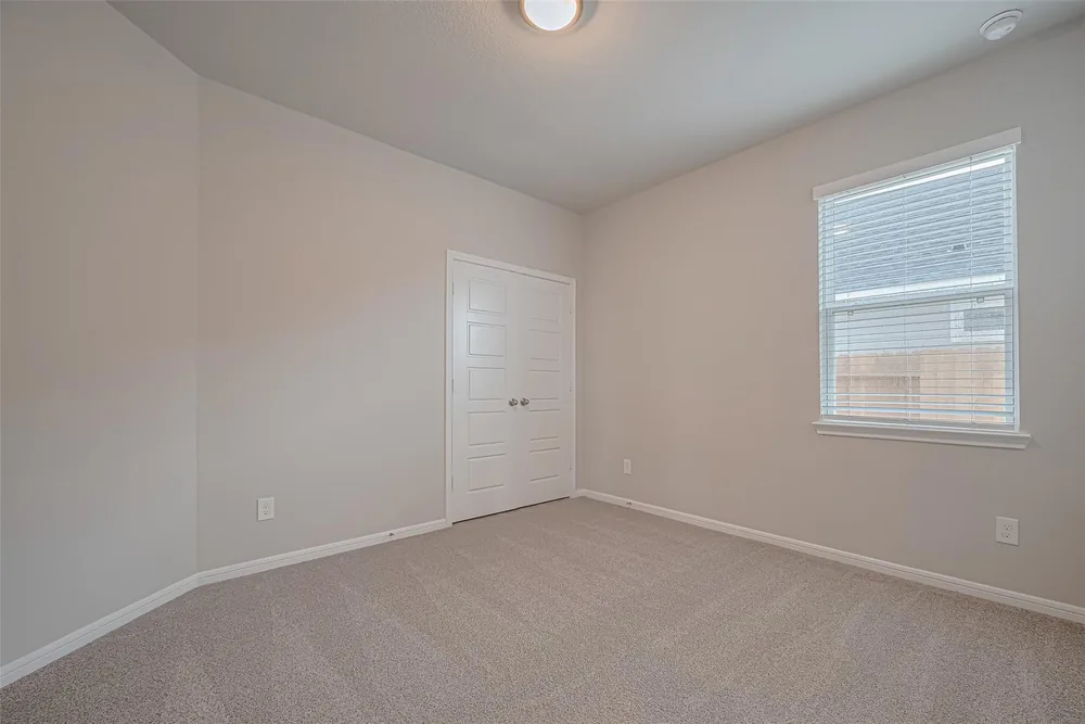 437 San Sebastian Place — Inside 3