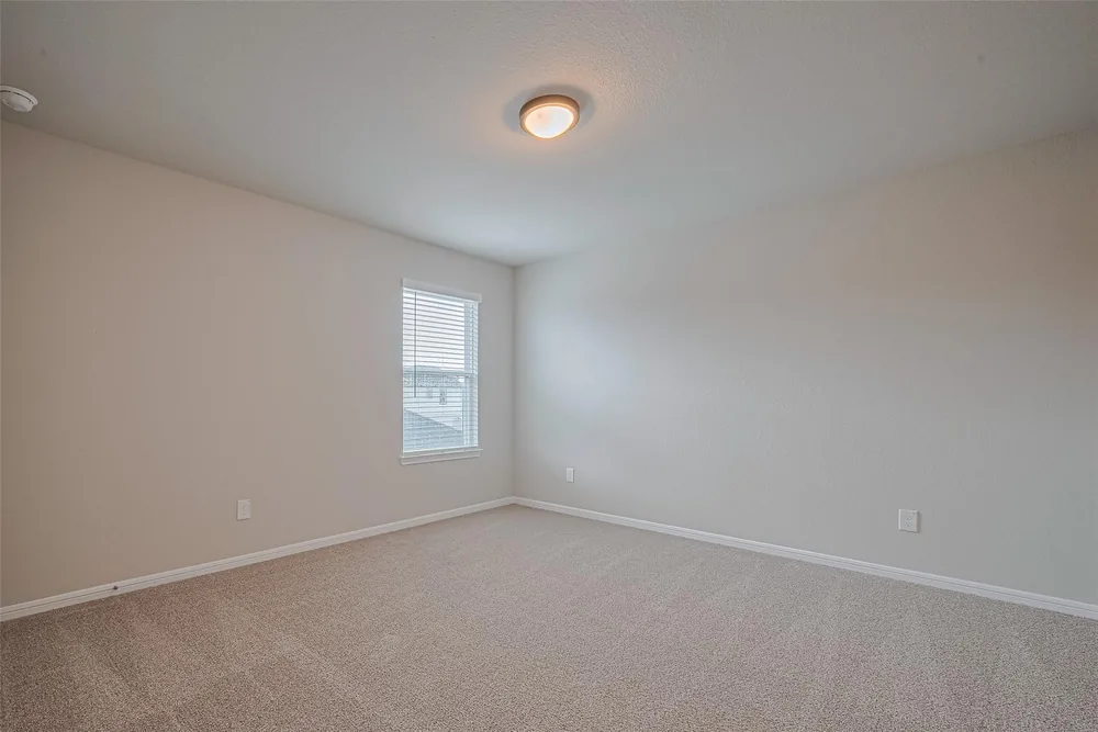 437 San Sebastian Place — Inside 4