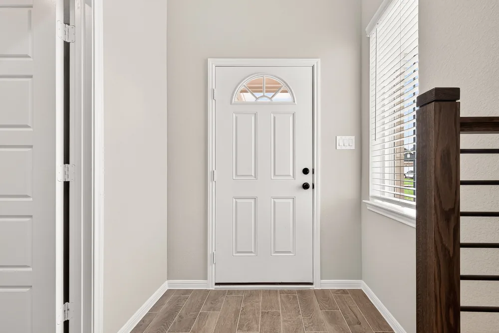 312 Stone Placa — Inside 20