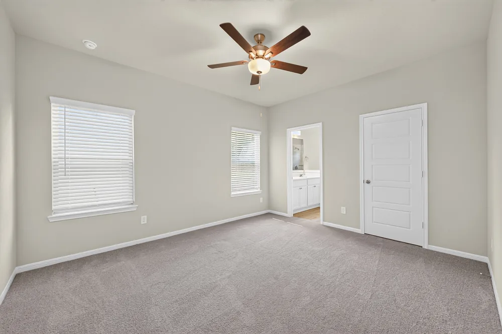 516 Emerald Thicket — Inside 6