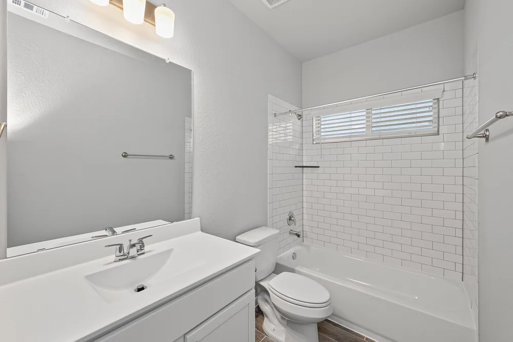 516 Emerald Thicket — Inside 7