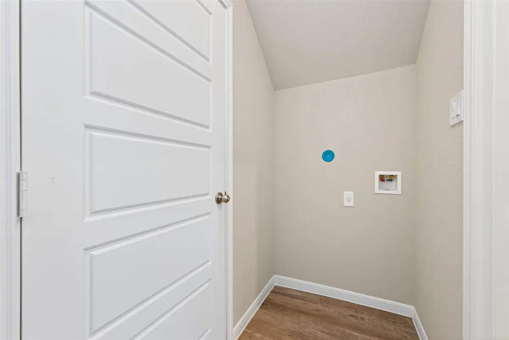 202 Emerald Thicket Lane — Inside 8