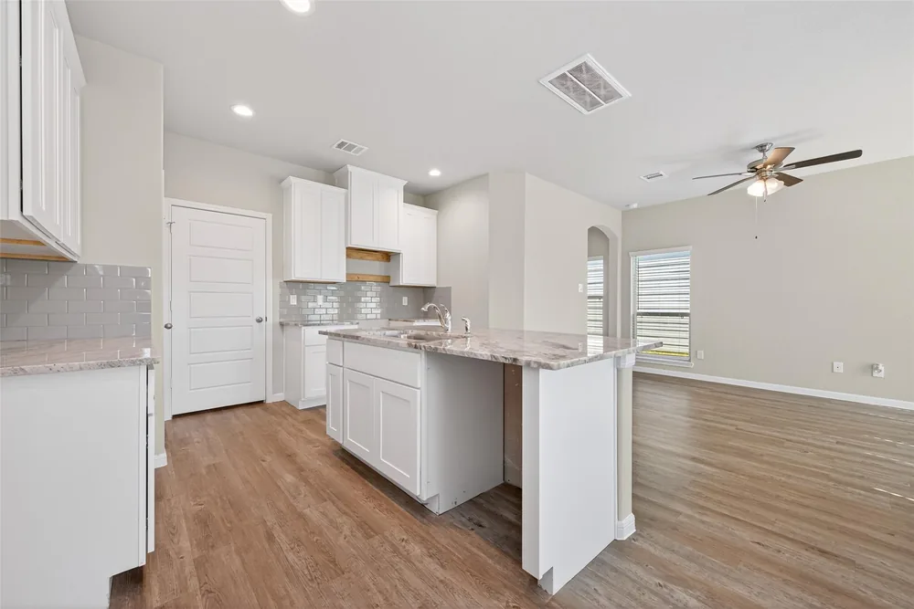 202 Emerald Thicket Lane — Inside 23