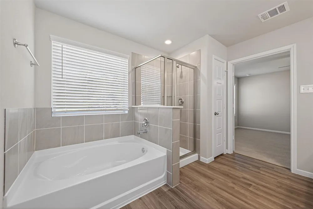 24706 Lago Bay Lane — Inside 13