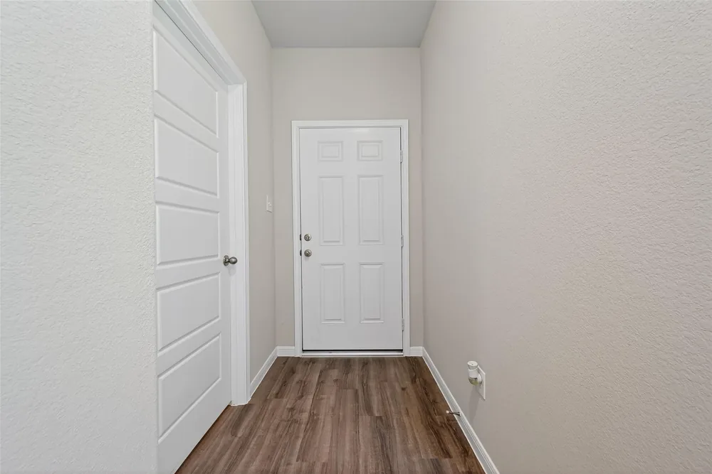 24706 Lago Bay Lane — Inside 15