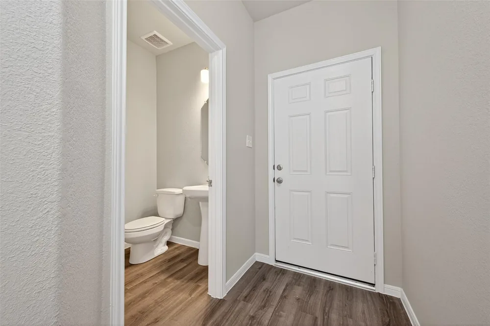24706 Lago Bay Lane — Inside 16