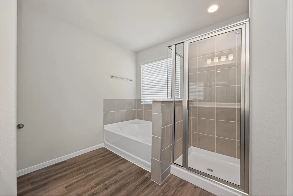 24706 Lago Bay Lane — Inside 18