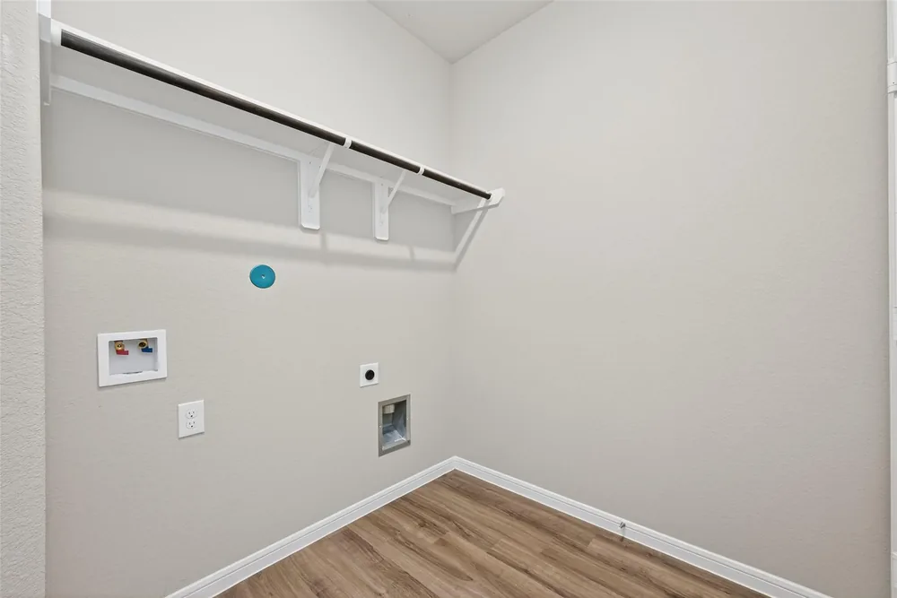 24708 Lago Bay Lane — Inside 16