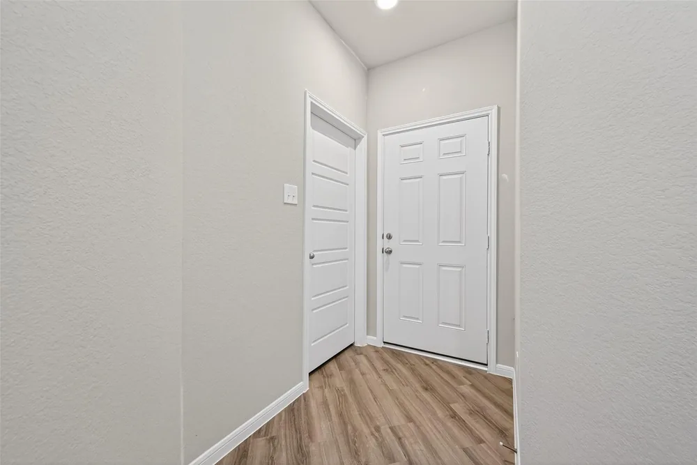 24708 Lago Bay Lane — Inside 19