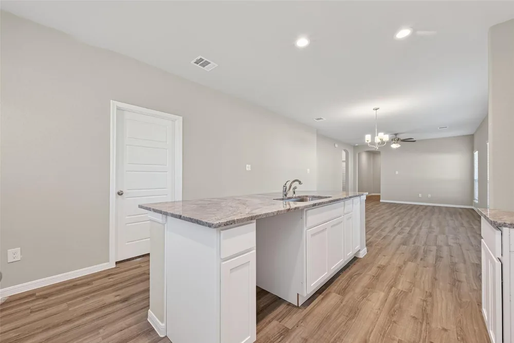 24708 Lago Bay Lane — Inside 21