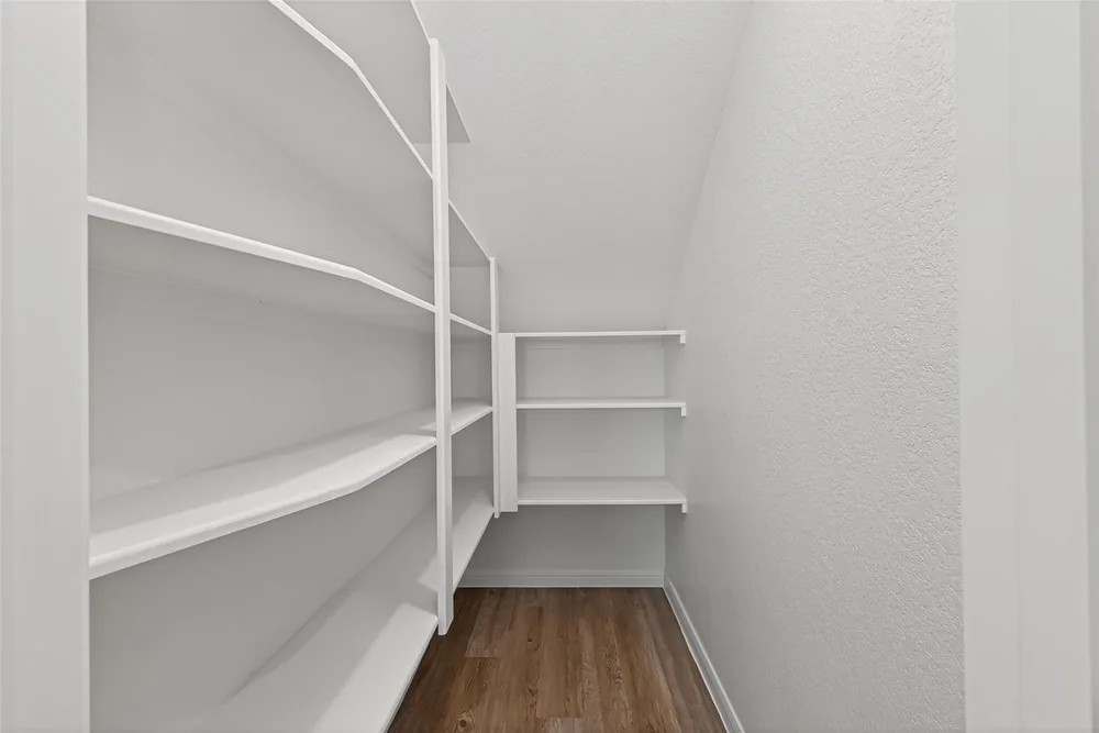 518 Emerald Thicket Lane — Inside 8