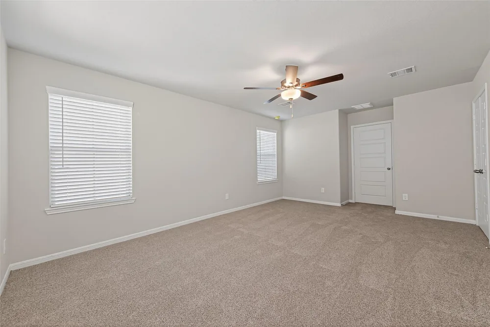 518 Emerald Thicket Lane — Inside 14