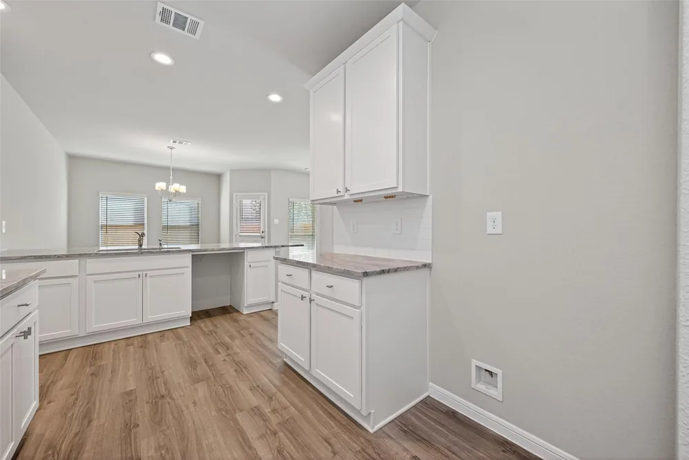 518 Emerald Thicket Lane — Inside 15
