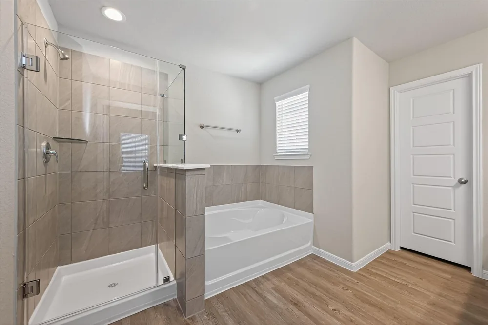 518 Emerald Thicket Lane — Inside 16