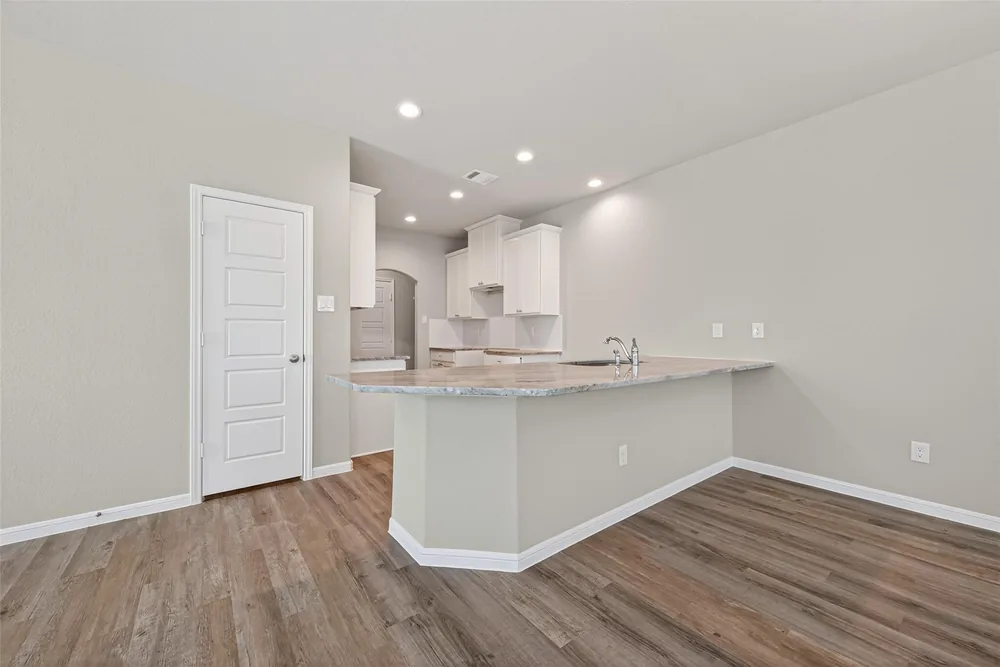 518 Emerald Thicket Lane — Inside 20