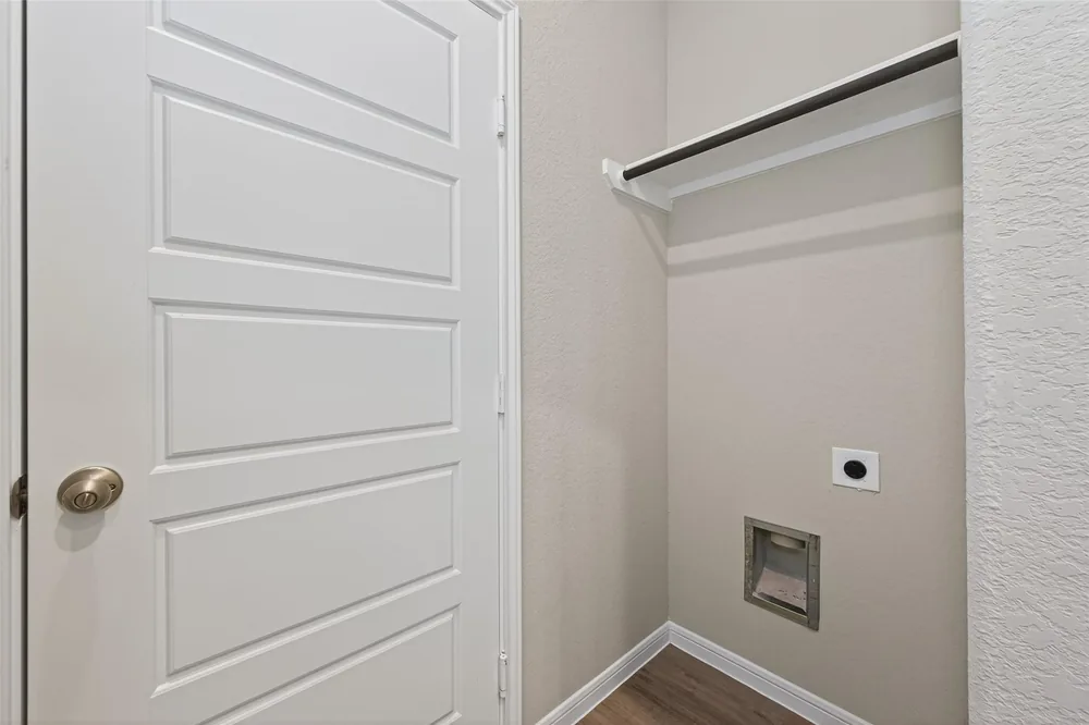 518 Emerald Thicket Lane — Inside 4