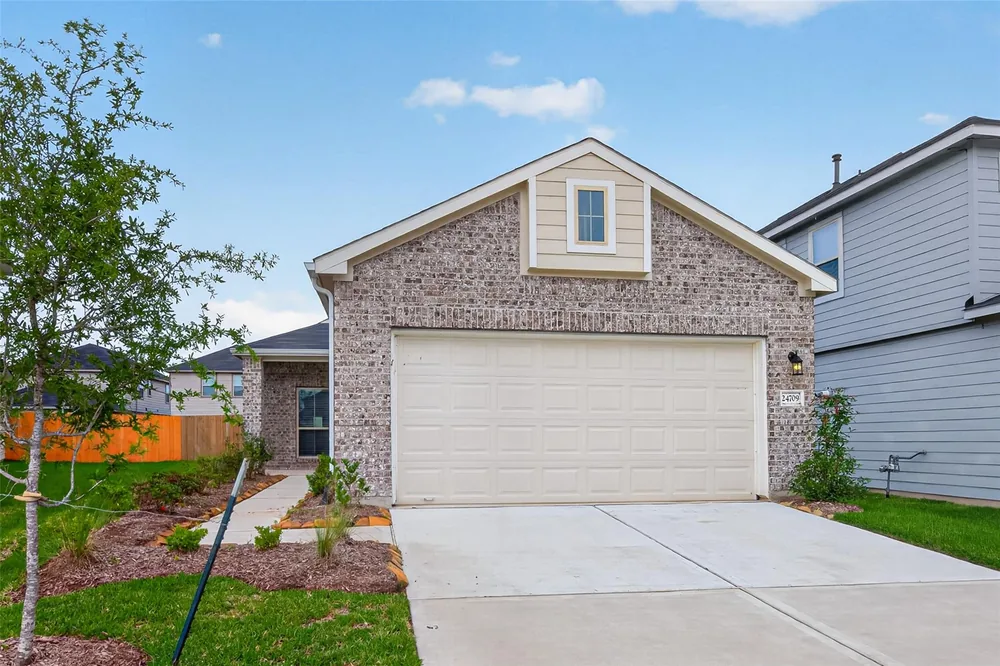 520 Emerald Thicket Lane