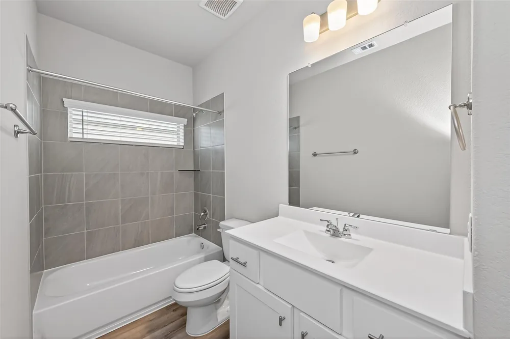 520 Emerald Thicket Lane — Inside 8