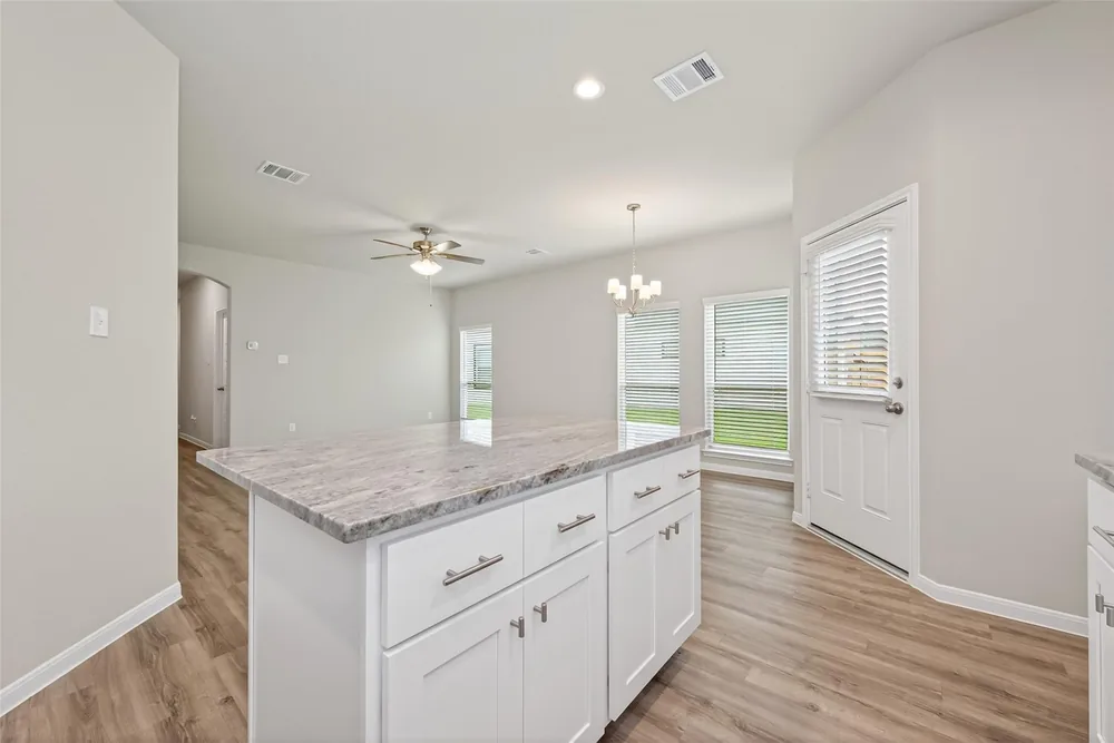 520 Emerald Thicket Lane — Inside 10