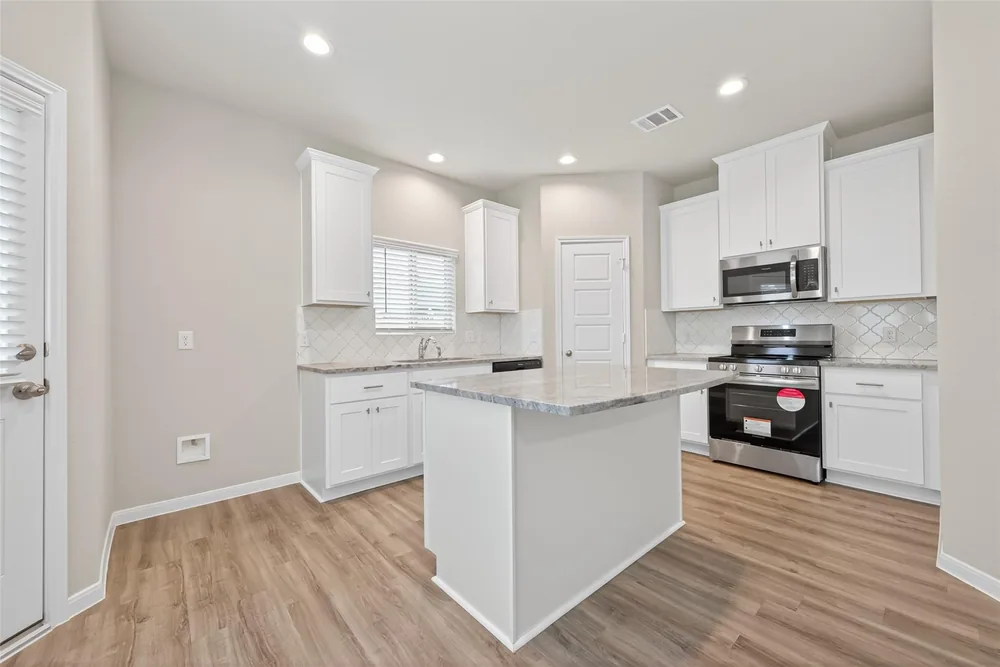 520 Emerald Thicket Lane — Inside 17